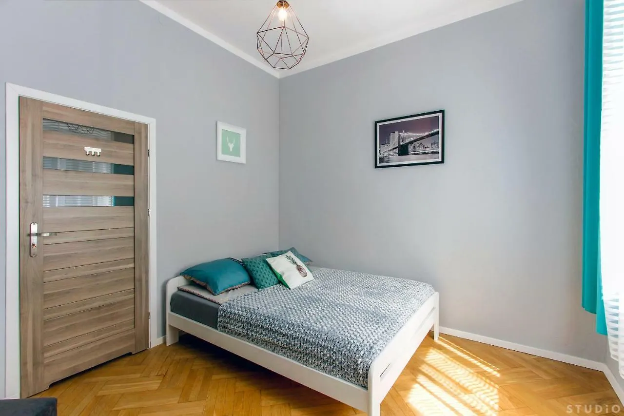 Clicktheflat Wspolna Central Apart Rooms Варшава Польша