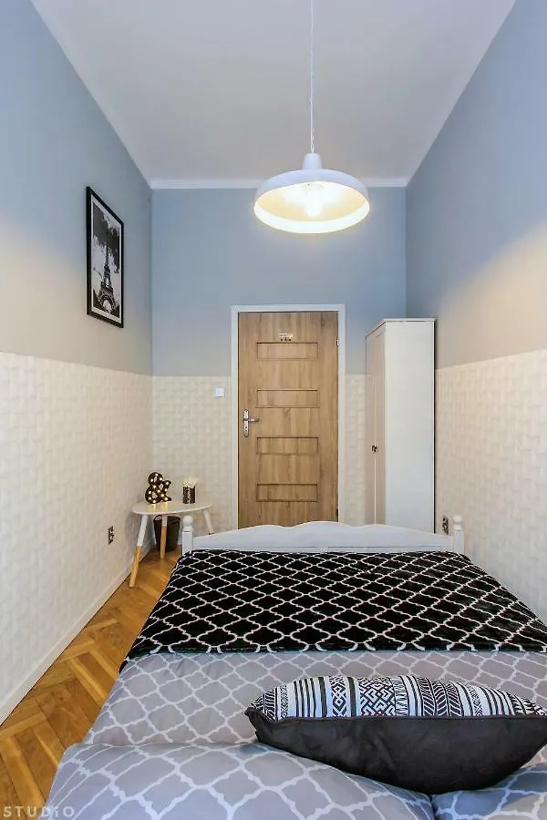 Apartment Clicktheflat Wspolna Central Apart Rooms Warsaw Poland